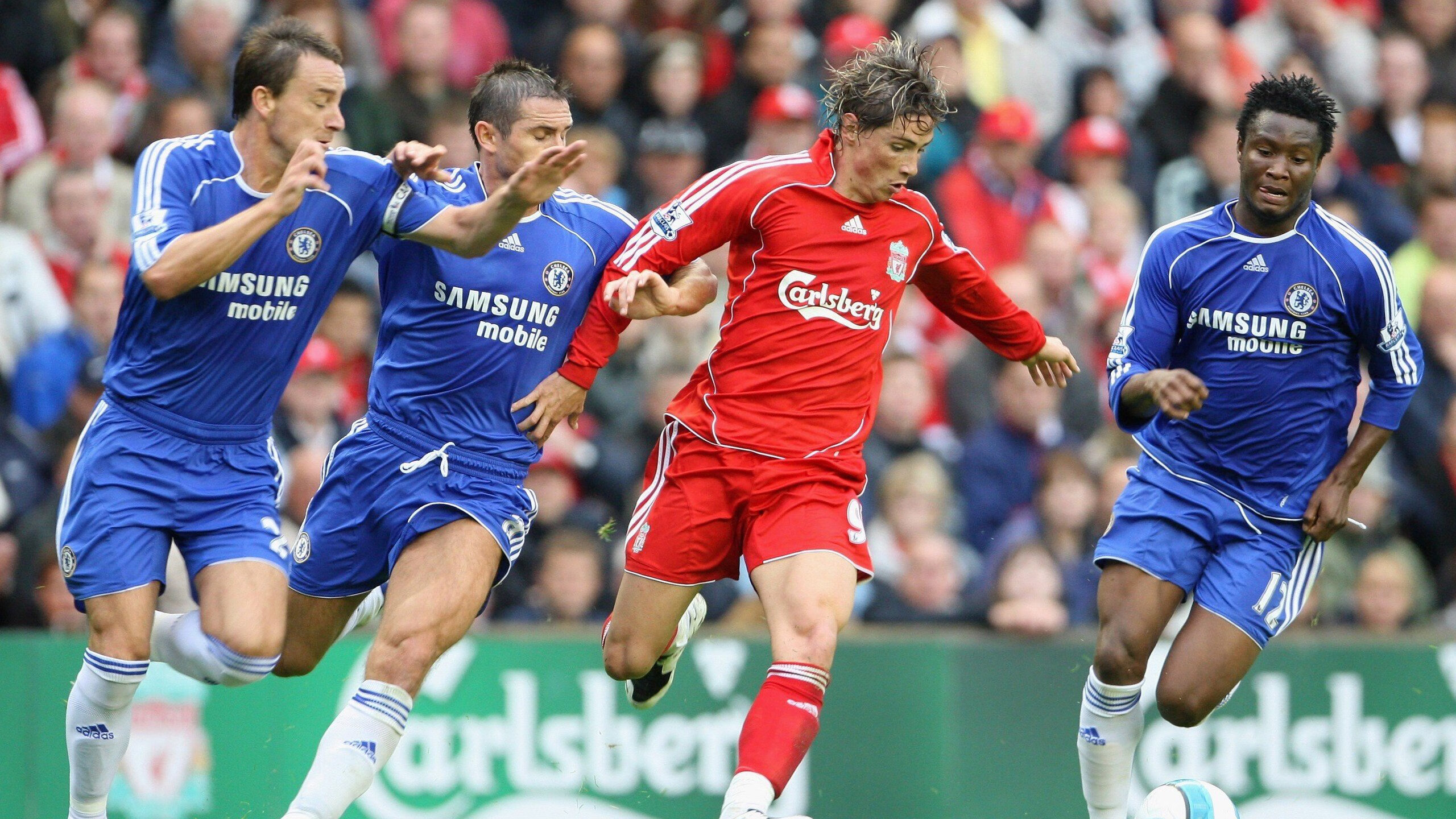 米兰体育官网-中国足球是否需要引进更多国外经验，中国足球引进外援利弊辩论赛